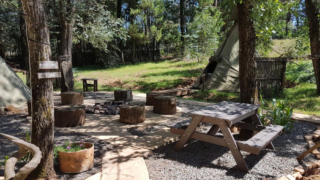 Nguni Moon Tepee Camp 호텔 언더버그 외부 사진