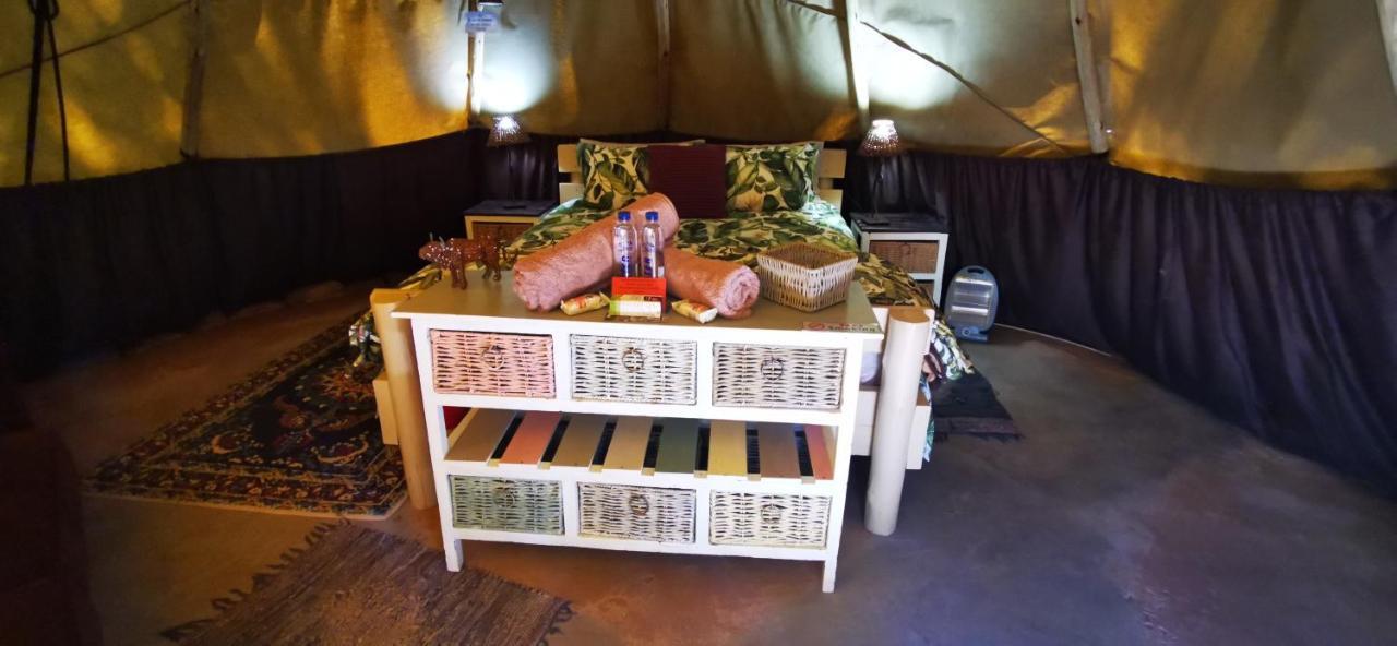 Nguni Moon Tepee Camp 호텔 언더버그 외부 사진